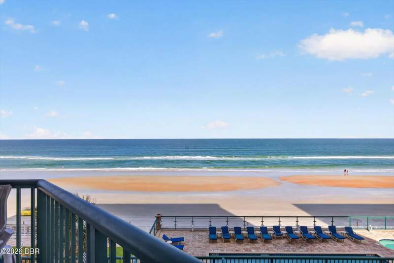 2 bedroom Condominium at 3311 S Atlantic Avenue #302, Dimucci Twin Towers North And South, Daytona Beach Shores — photo 3