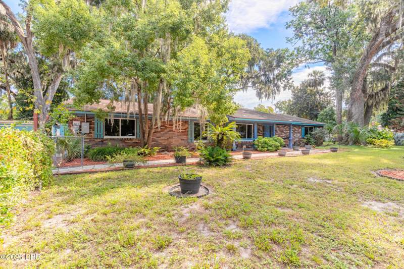 4 bedroom Single Family Residence at 1225 Vine Street, Magnolia Gardens, Daytona Beach — photo 3