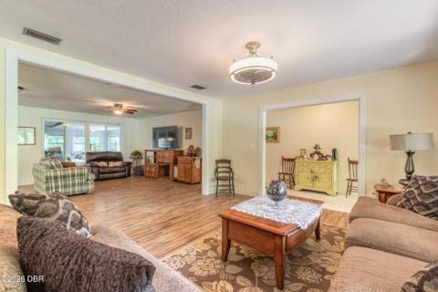 1225 Vine Street, Daytona Beach FL - photo 16 of 43