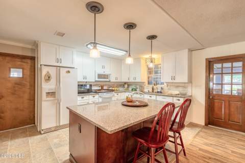 1225 Vine Street, Daytona Beach FL - photo 6 of 43