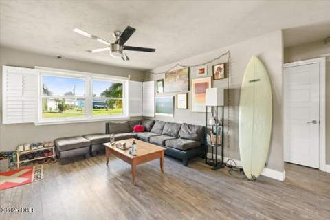 46 Seaside Drive, Ormond Beach FL - photo 10 of 52