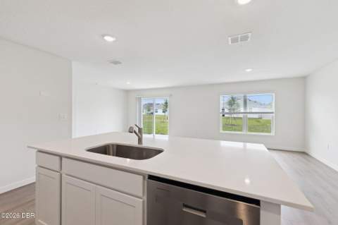 142 Heirloom Drive, Ormond Beach FL - photo 8 of 23