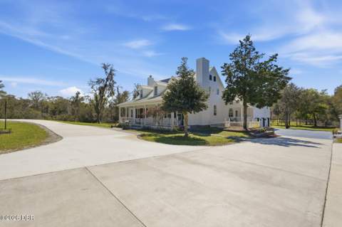 5444 N US Highway 17, DeLeon Springs FL - photo 7 of 101