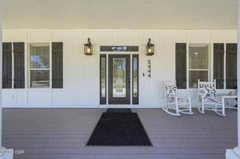 5444 N US Highway 17, DeLeon Springs FL - photo 11 of 101
