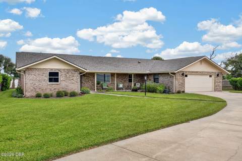 22 Emerald Circle, Ormond Beach FL - photo 10 of 63