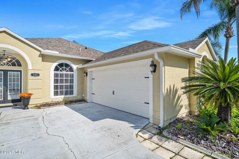 3 bedroom Single Family Residence at 110 Jubilee Circle, Lpga, Daytona Beach — photo 4