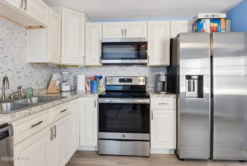 405 Wisteria Road, Daytona Beach FL - photo 23 of 63