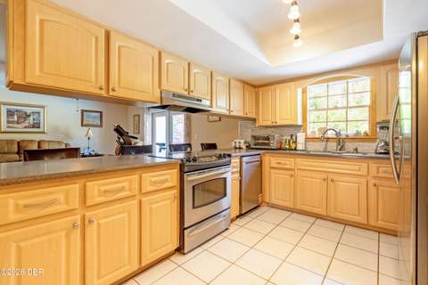 160 Greenbriar Avenue, Ormond Beach FL - photo 9 of 32