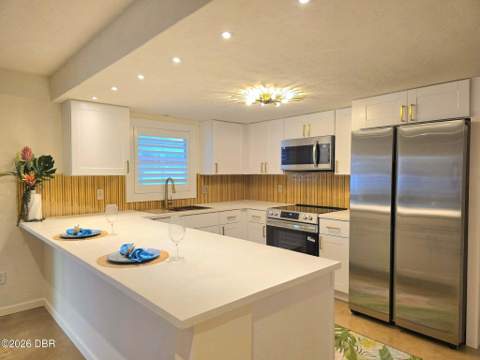 114 Marlin Drive, Ormond Beach FL - photo 12 of 36