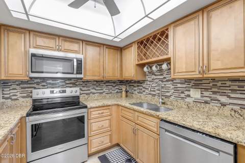 2625 S Atlantic Avenue #21NE, Daytona Beach Shores FL - photo 20 of 61