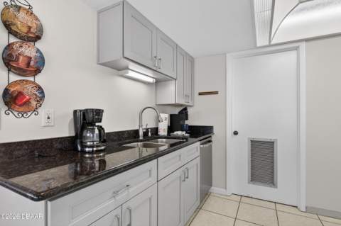 1513 Ocean Shore Boulevard #11C, Ormond Beach FL - photo 12 of 48