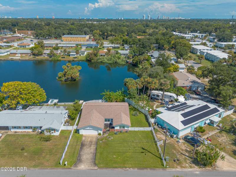 3 bedroom Single Family Residence at 879 W Coquina Drive, Beverly Hills, Daytona Beach — photo 3