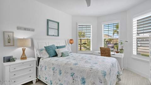 733 Margaritaville Avenue, Daytona Beach FL - photo 11 of 40