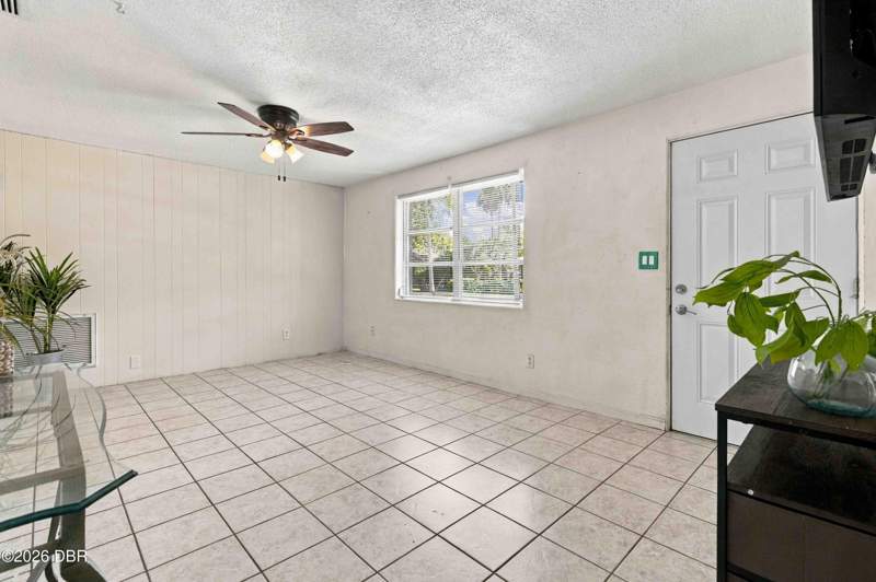 2 bedroom Single Family Residence at 536 Olive Street, Alto Pino, South Daytona — photo 5