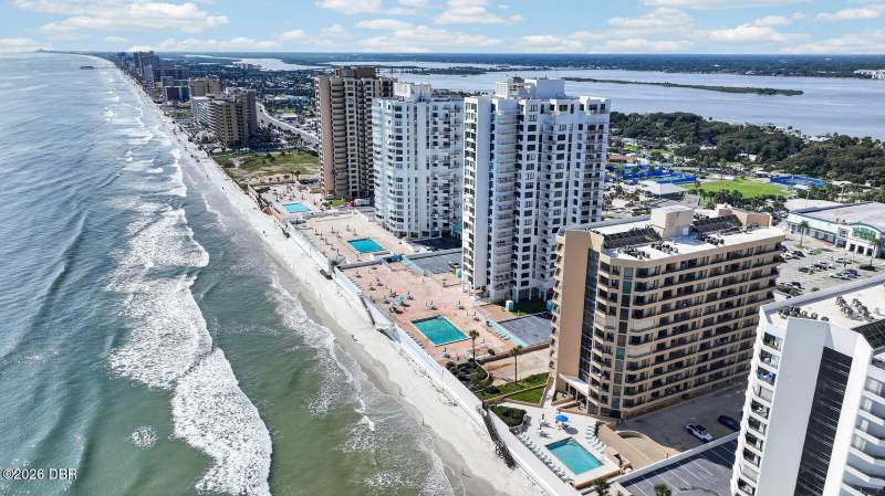 2 bedroom Single Family Residence at 3023 S Atlantic Avenue #1106, Oceans Atrium Condo, Daytona Beach Shores — photo 2