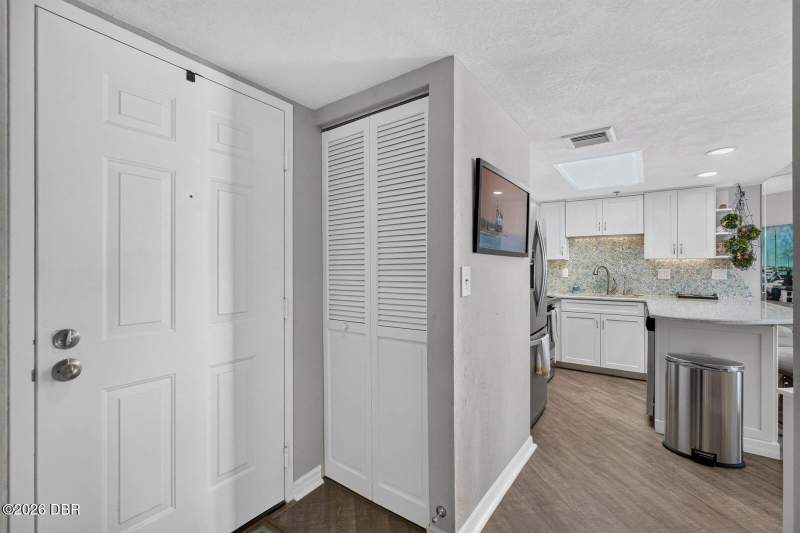 2 bedroom Single Family Residence at 3023 S Atlantic Avenue #1106, Oceans Atrium Condo, Daytona Beach Shores — photo 4