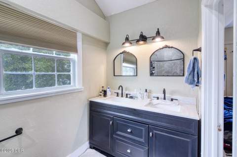 416 N Peninsula Drive, Daytona Beach FL - photo 20 of 45
