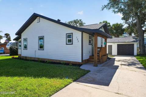 103 Park Circle, Holly Hill FL - photo 6 of 65