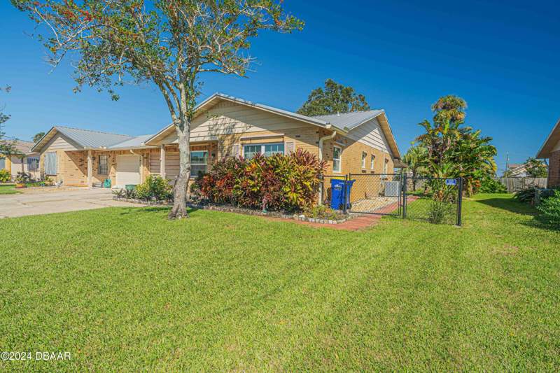2 bedroom Single Family Residence at 25 Laughing Gull Lane, Pelican Cove, Edgewater — photo 4