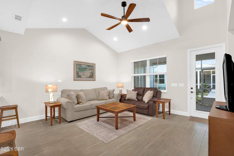 2 bedroom Single Family Residence at 290 Last Mango Drive, Latitude, Daytona Beach — photo 4