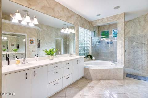 6101 Sanctuary Garden Boulevard, Port Orange FL - photo 18 of 40