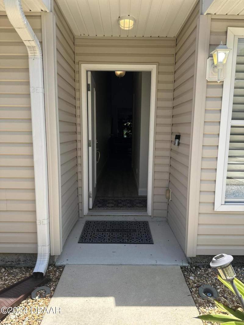 3 bedroom Townhouse at 1021 Alabama Avenue, Mirage, Holly Hill — photo 3