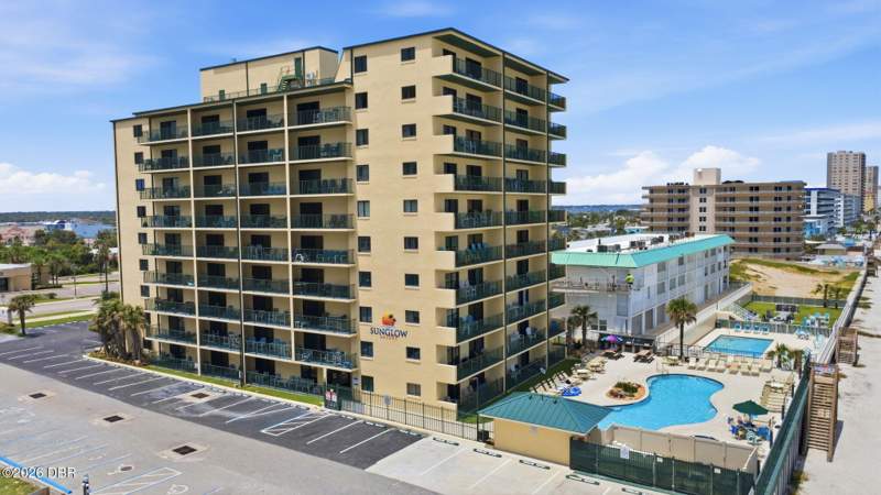 1 bedroom Condominium at 3647 S Atlantic Avenue #2D, Sunglow Resort, Daytona Beach Shores — photo 3