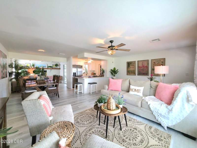 3 bedroom Single Family Residence at 24 Briggs Drive, Raymonde Shores, Ormond Beach — photo 4