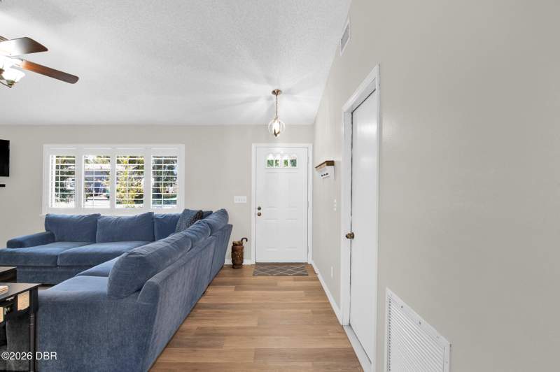 3 bedroom Single Family Residence at 1105 George Anderson Street, Tomoka Estates, Ormond Beach — photo 4