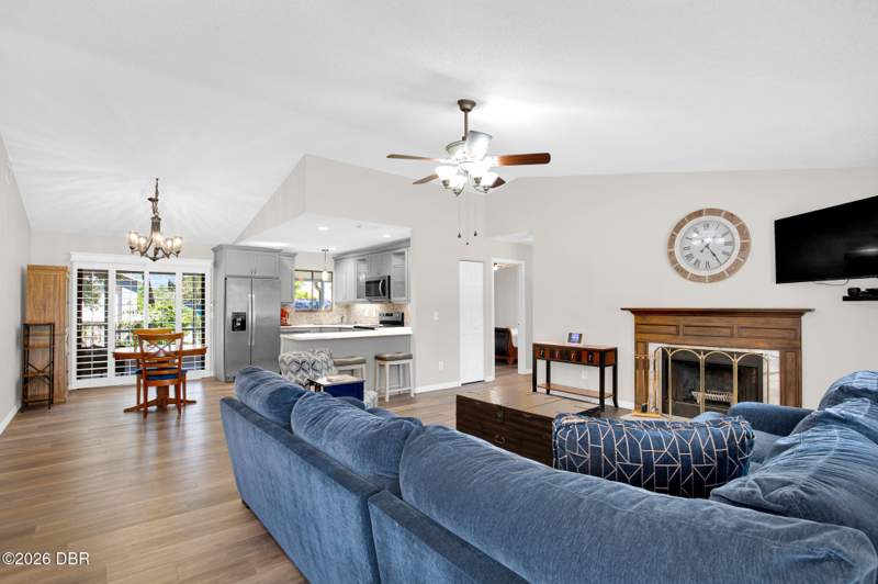 3 bedroom Single Family Residence at 1105 George Anderson Street, Tomoka Estates, Ormond Beach — photo 2