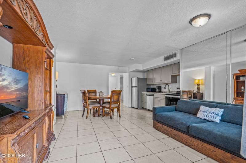 2 bedroom Condotel at 2301 S Atlantic Avenue #130, Hawaiian Inn Beach Resort, A Condo, Daytona Beach Shores — photo 3
