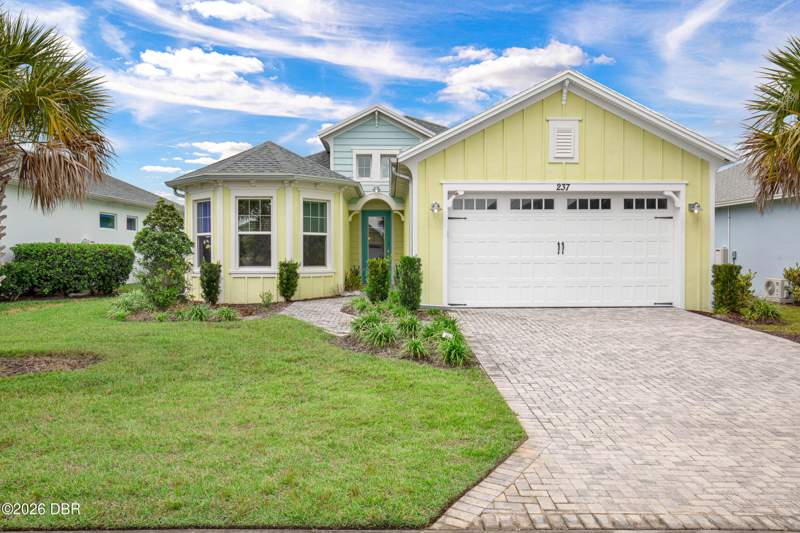 3 bedroom Single Family Residence at 237 Compass Rose Drive, Latitude, Daytona Beach — photo 2