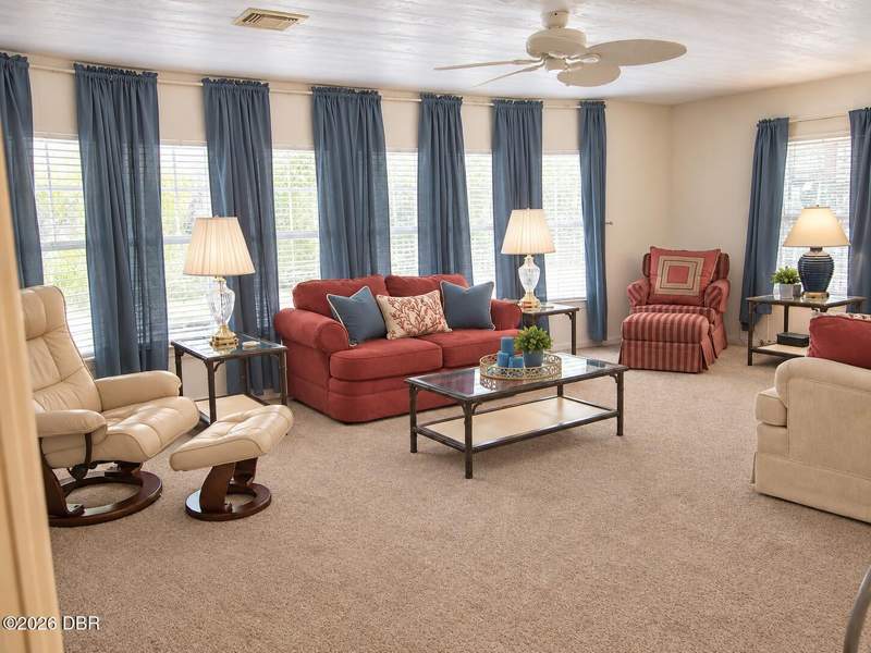 2 bedroom Manufactured Home at 725 Rampart Drive, Laurelwood, Port Orange — photo 4
