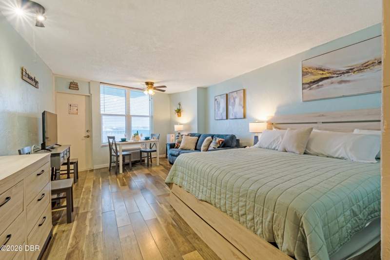 1 bedroom Condotel at 313 S Atlantic Avenue #519, Fountain Beach Resort Condo, Daytona Beach — photo 4