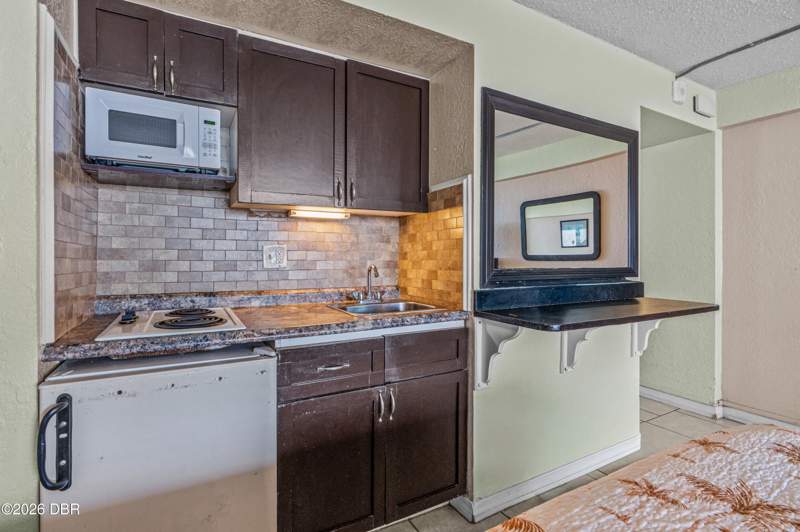 0 bedroom Condotel at 2301 S Atlantic Avenue #235, Hawaiian Inn Beach Resort, A Condo, Daytona Beach Shores — photo 3