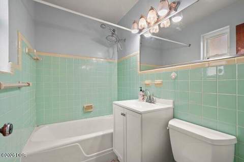 1002 Thunderbird Drive, Daytona Beach FL - photo 13 of 18