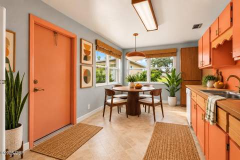1002 Thunderbird Drive, Daytona Beach FL - photo 9 of 18
