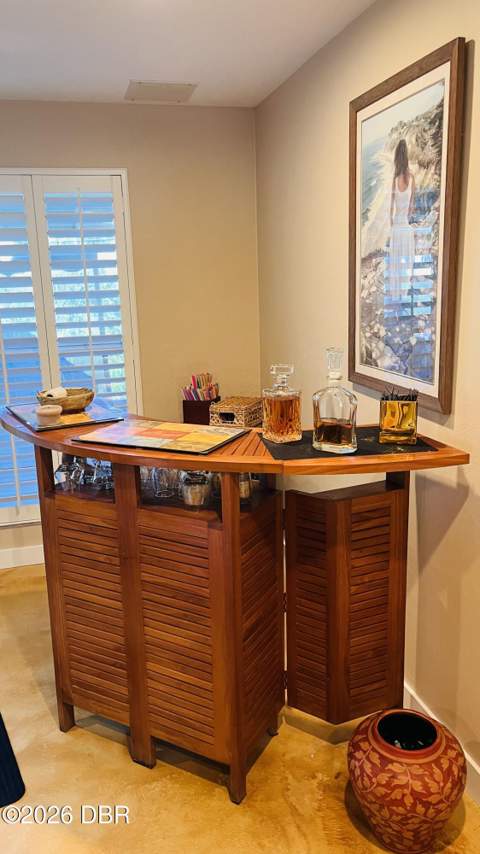 527 S Peninsula Avenue, New Smyrna Beach FL - photo 10 of 24