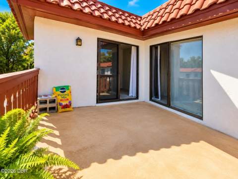 2086 Oak Meadow Circle, South Daytona FL - photo 18 of 27