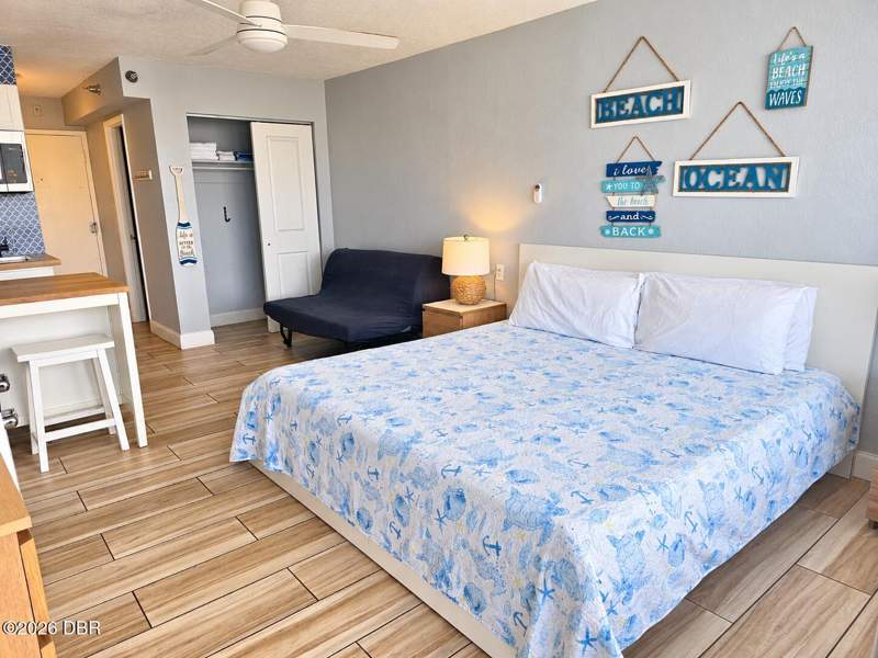 0 bedroom Condotel at 2043 S Atlantic Avenue #406, Castaways Beach Resort, A Condo, Daytona Beach — photo 4