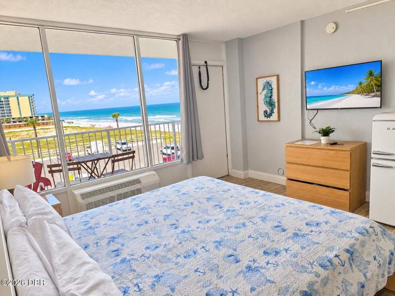 0 bedroom Condotel at 2043 S Atlantic Avenue #406, Castaways Beach Resort, A Condo, Daytona Beach — photo 5