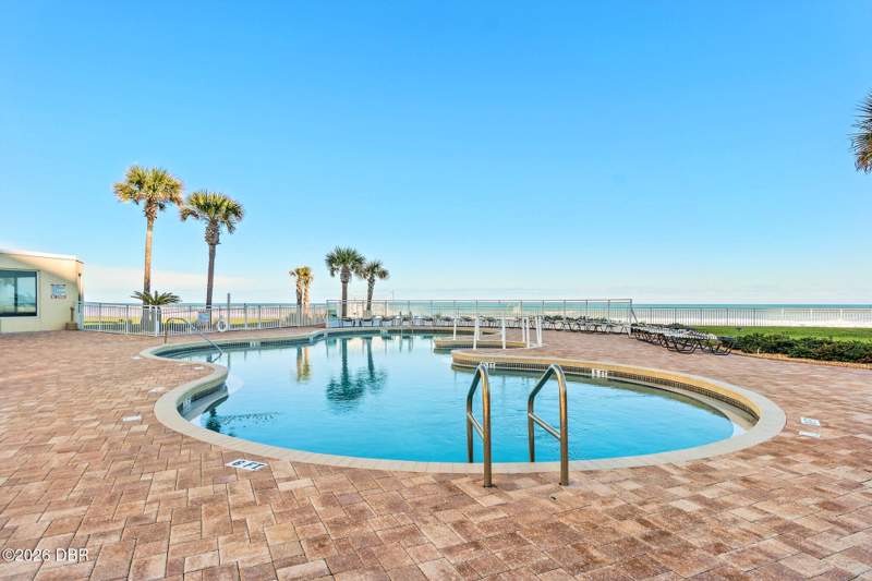 2 bedroom Condominium at 2545 S Atlantic Avenue #1707, Peninsula Condo, Daytona Beach Shores — photo 2