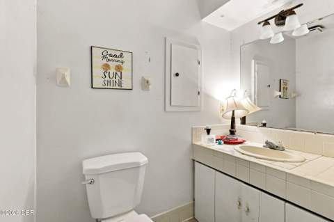 137 Dix Avenue, Ormond Beach FL - photo 11 of 33