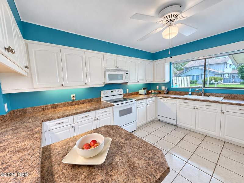 2 bedroom Single Family Residence at 18 Stymie Lane, Fairgreen, New Smyrna Beach — photo 4