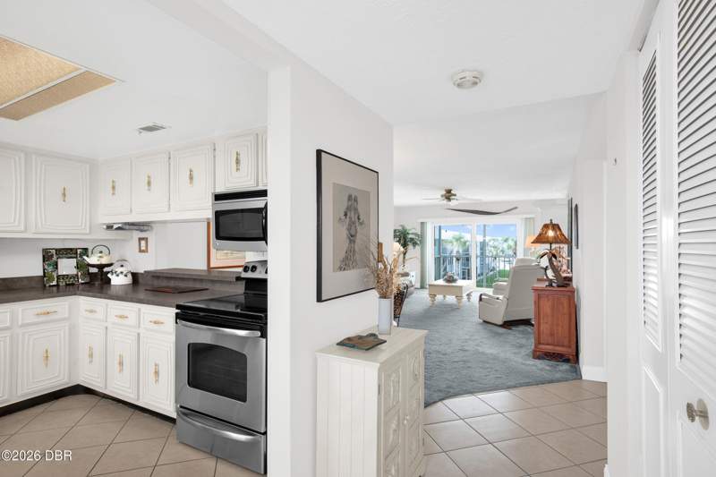2 bedroom Condominium at 325 N Causeway #C302, Waterway East, New Smyrna Beach — photo 5