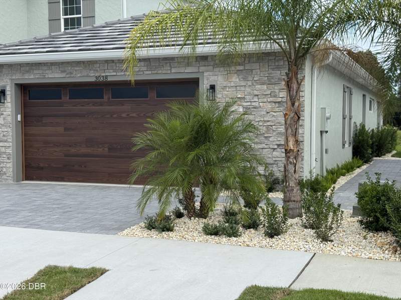 2 bedroom Townhouse at 3038 Isles Way, Venetian Bay, New Smyrna Beach — photo 2