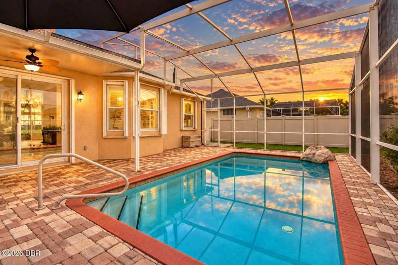 3 bedroom Single Family Residence at 122 San Remo Drive, Edgewater, Edgewater — photo 4
