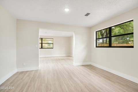 1512 Old Kings Road, Daytona Beach FL - photo 9 of 33