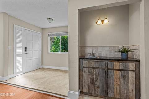 222 Pine Cone Trail, Ormond Beach FL - photo 7 of 39