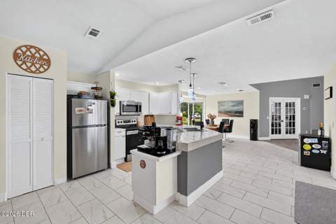 34 Treetop Circle, Ormond Beach FL - photo 20 of 62